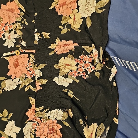 Lavish Black and Pink Floral Blouse - Picture 3 of 7